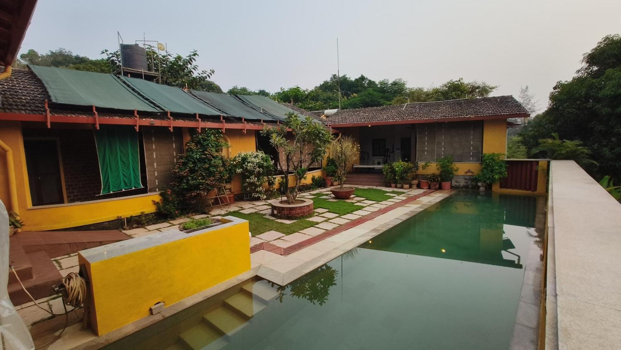 Sohana Eco Retreat Farmhouse - Karjat Chinchavli Eksteriør billede