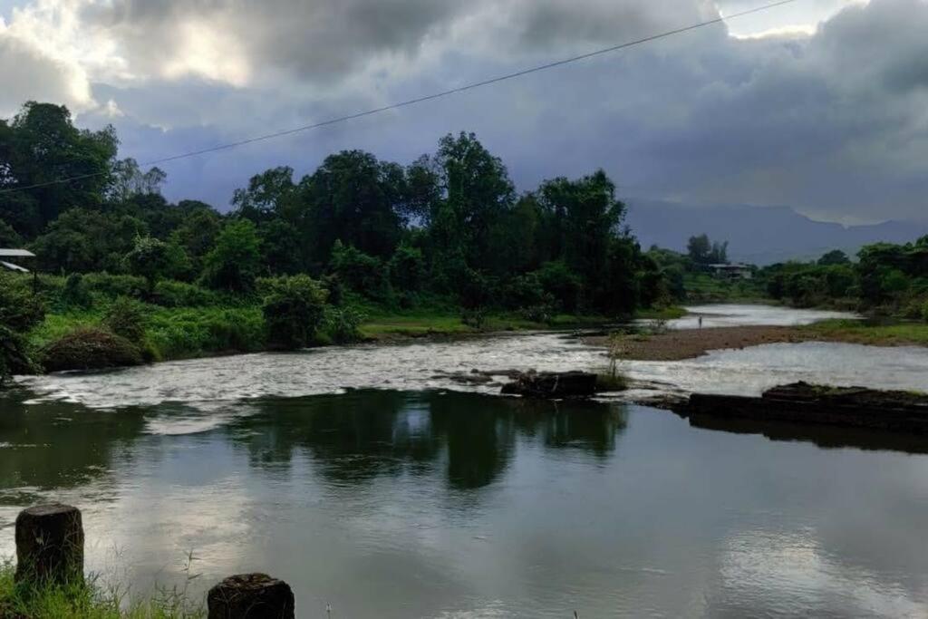 Sohana Eco Retreat Farmhouse - Karjat Chinchavli Eksteriør billede