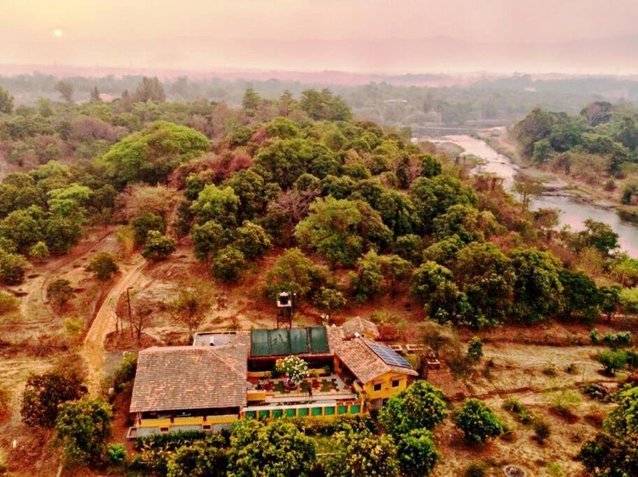 Sohana Eco Retreat Farmhouse - Karjat Chinchavli Eksteriør billede