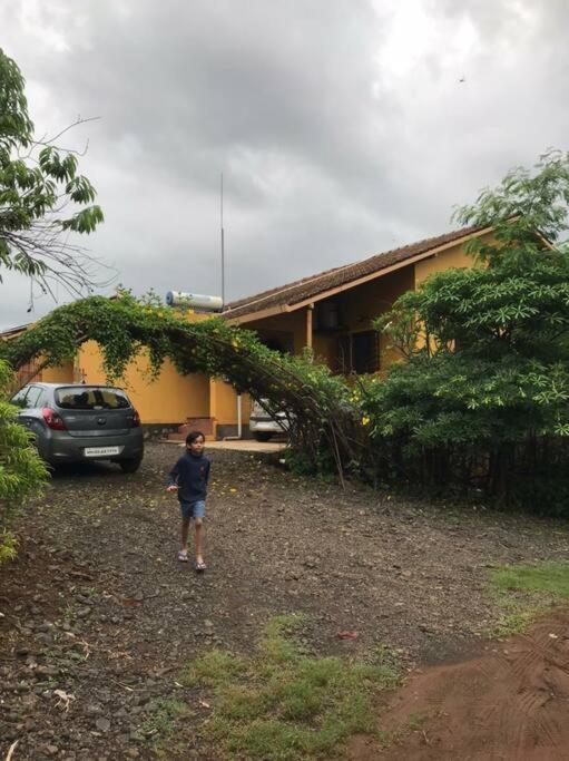 Sohana Eco Retreat Farmhouse - Karjat Chinchavli Eksteriør billede